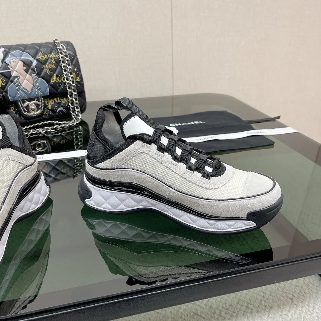 👟👟 Women's shoes, women's clothing 👟👟Ex-factory price 480👟👟 Women's shoes, women's clothing [Higher versions are available for a long time] ⚠️Note: This style has many colors, and the market has complete colors. Welcome to consult~CHANEL Chanel Couple Style Xiaoxiang Casual Sports Shoes Dad Shoe Counter Original 1:1, each color is accurately matched, the internal standard coding fabric is: original imported cow down + imported fabric, the lining is made of: imported breathable velvet, outsole material: original 1:1 mold 3 layers T👟👟 Women's Shoes Women's Clothing 👟👟Ex-factory price U size: Women's 35-41